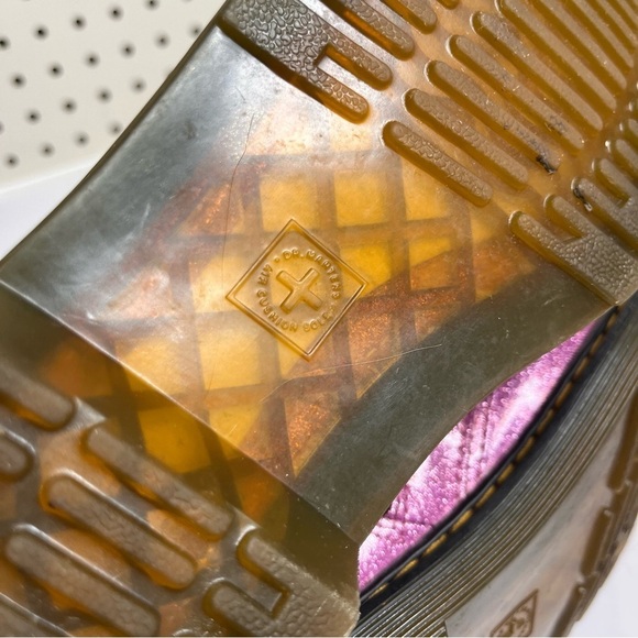 Dr. Martens | 1460 8-Eye Glitter Boot - Picture 9 of 10